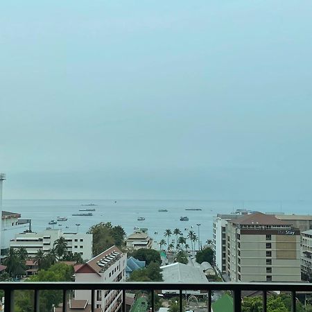 The Base Central Pattaya By Adam Luaran gambar