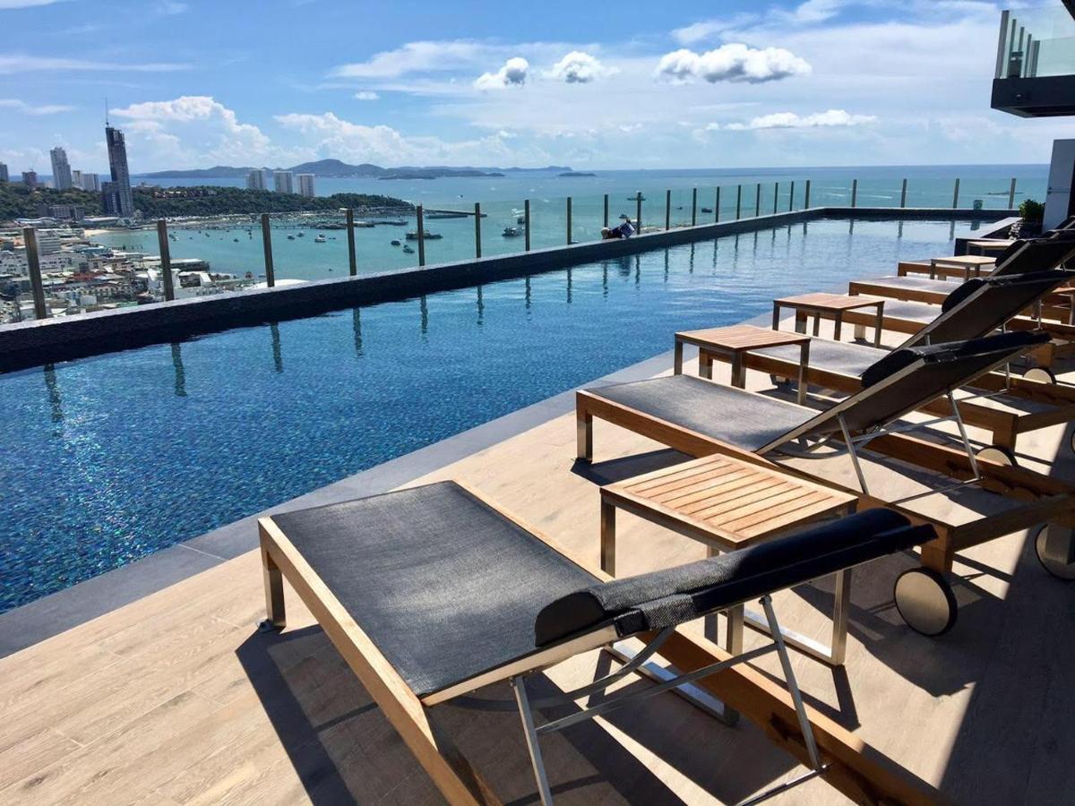 The Base Central Pattaya By Adam Luaran gambar
