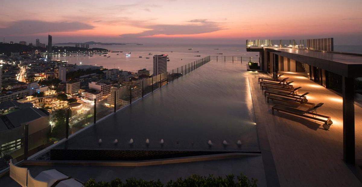 The Base Central Pattaya By Adam Luaran gambar