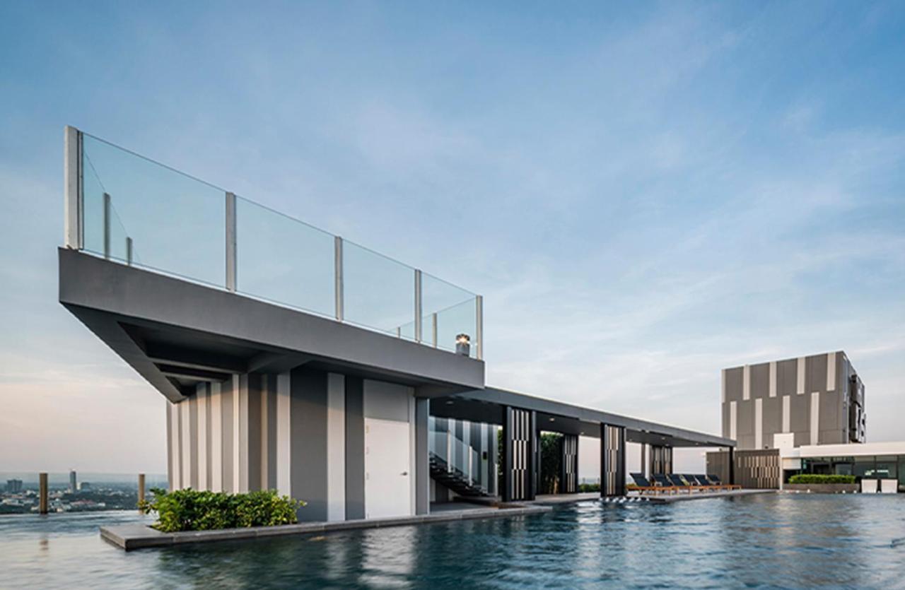 The Base Central Pattaya By Adam Luaran gambar